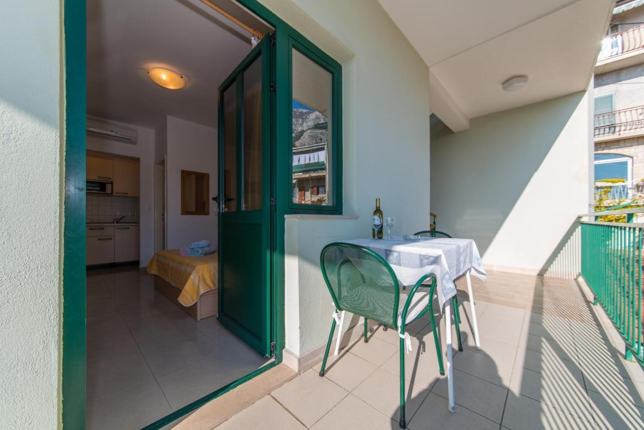 Apartment Villa Besker Makarska Exterior foto